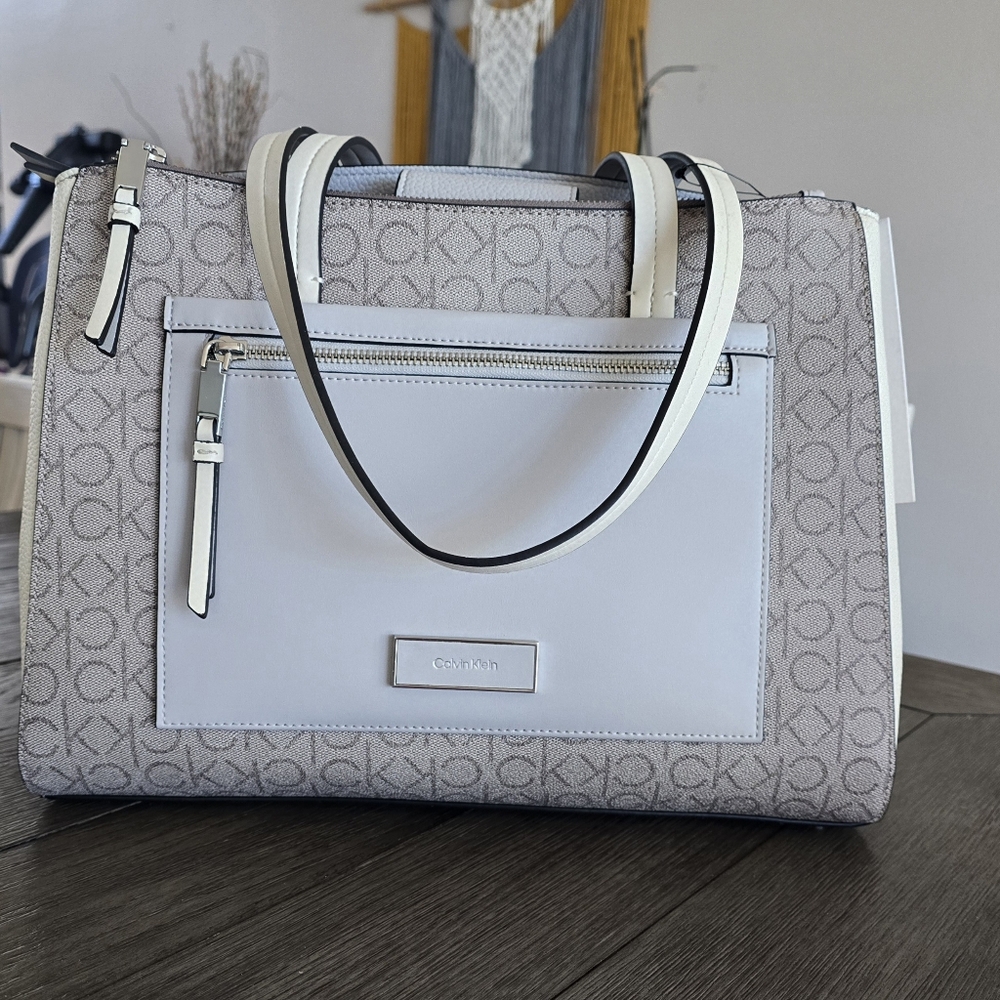 Cartera Calvin Klein